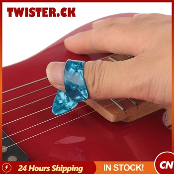 Hüvelykujj Ujját a pengetőt Celluloid Közvetítő Thumbpick az Akusztikus Elektromos Guitarra Csepp Szállítási Random Színű Csepp Szállítás